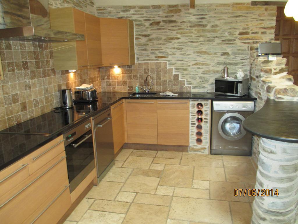 White Willow Fowey Room photo